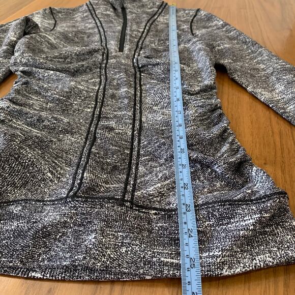 Lululemon Jacket Size 4 Cypress Kiss 1/2 Zip - Picture 9 of 12